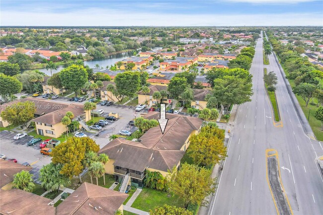 Building Photo - 15619 SW 73rd Cir Terrace