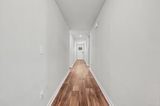 Building Photo - 125 Indigo Pl