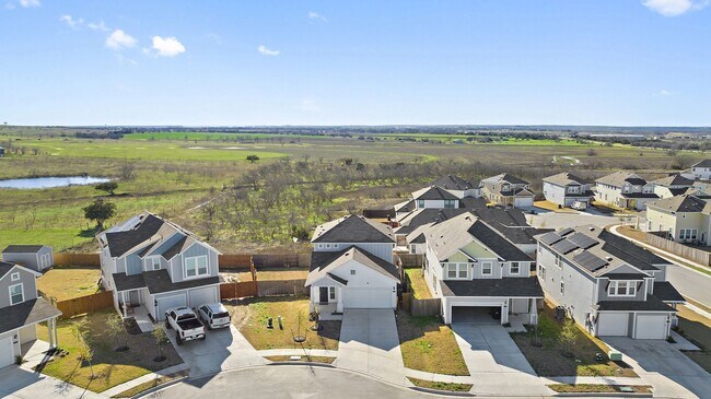 Building Photo - 408 Black Opal Dr