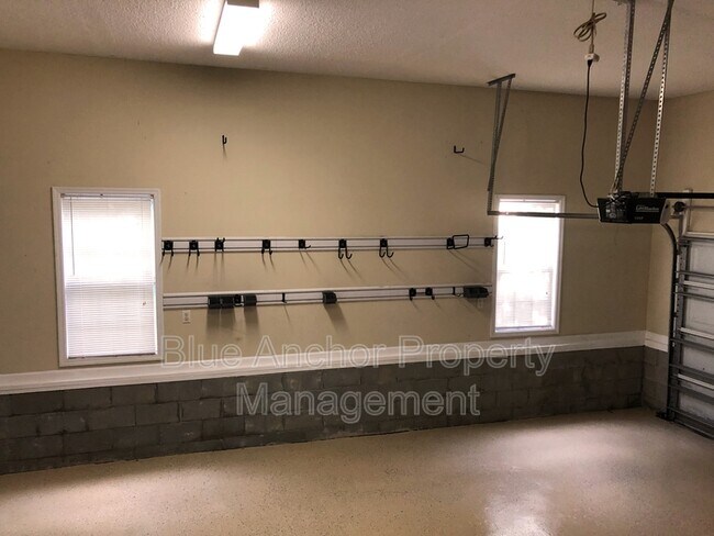 Building Photo - 1343 Chadwick Shores Dr