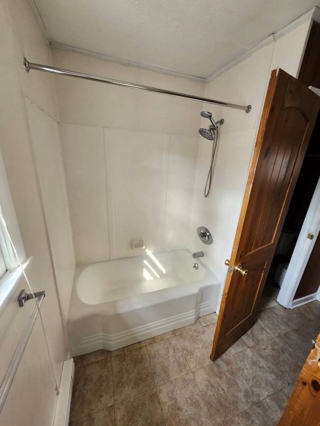 Building Photo - 155 Clement St