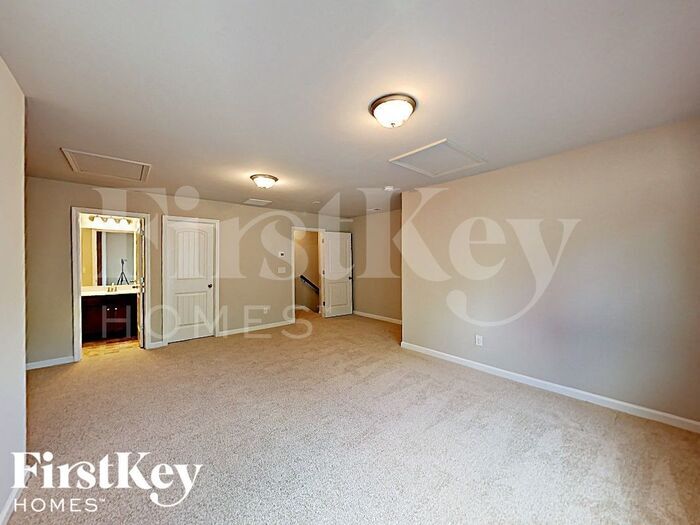 Building Photo - 3172 Baylor Cir