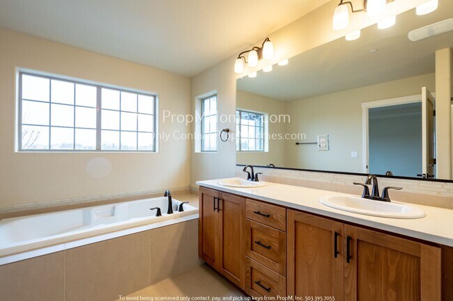 Building Photo - Four Bedrooms of Pure Bliss: Welcome to Yo...