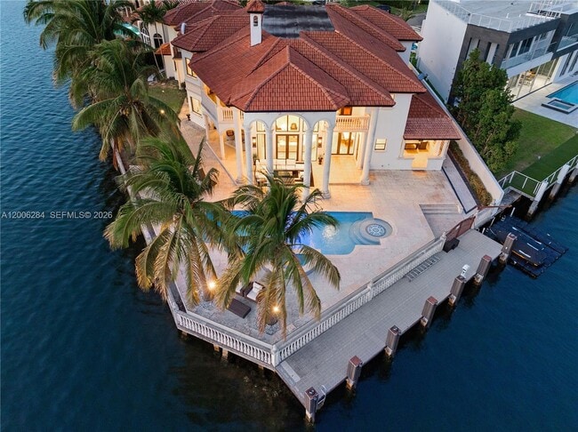 Building Photo - 3300 NE 171 St