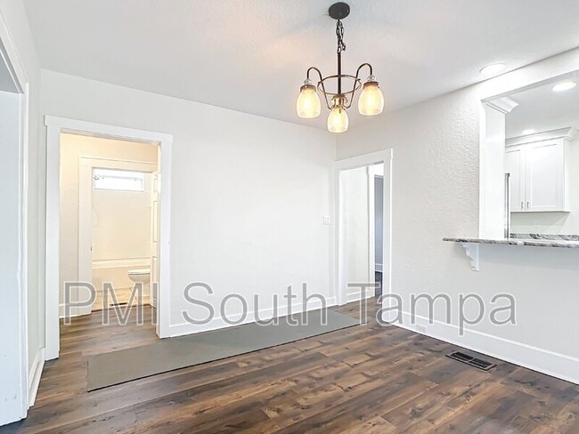 Building Photo - 375 4th St NW
