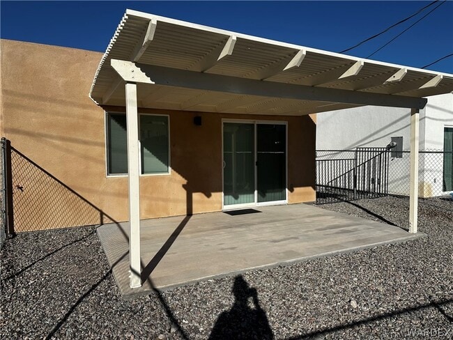 Building Photo - 192 Palm Ave