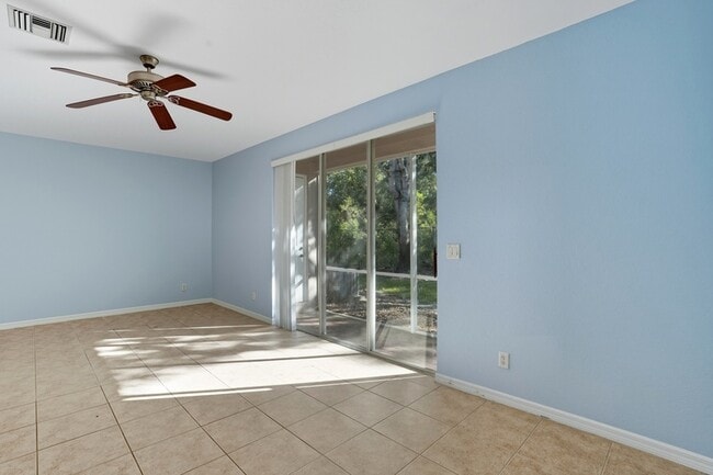 Building Photo - 3383 Antica St