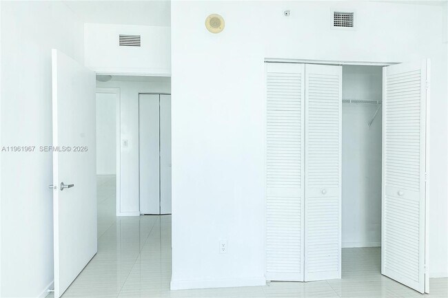 Building Photo - 325 S Biscayne Blvd