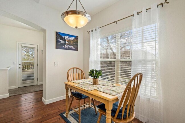 Building Photo - 5014 Brookfield Dr