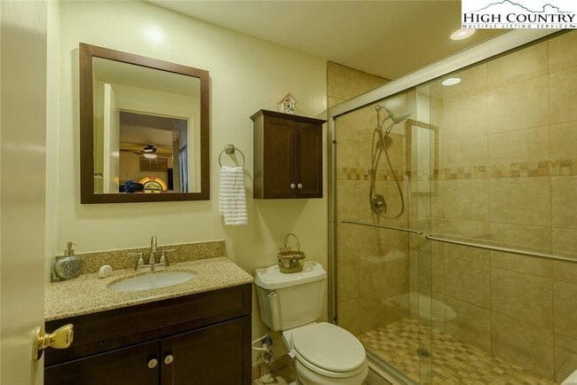 Building Photo - 1776 Beech Mountain Pkwy