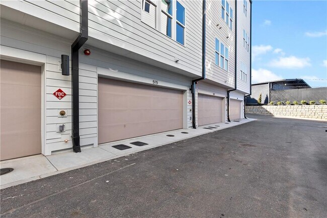 Building Photo - 515 Motivation Cir NW