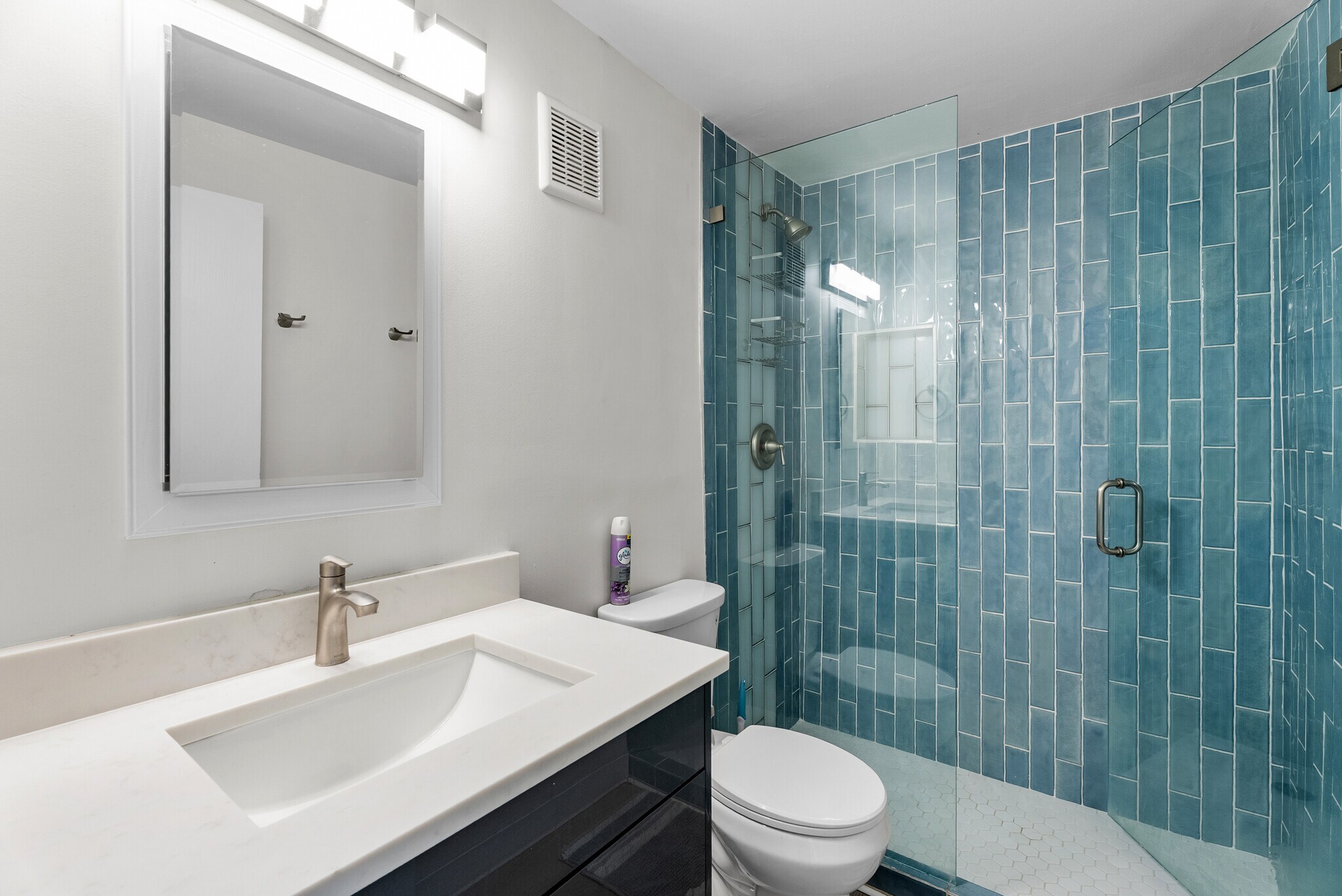 Building Photo - 1150 Deer Valley Dr