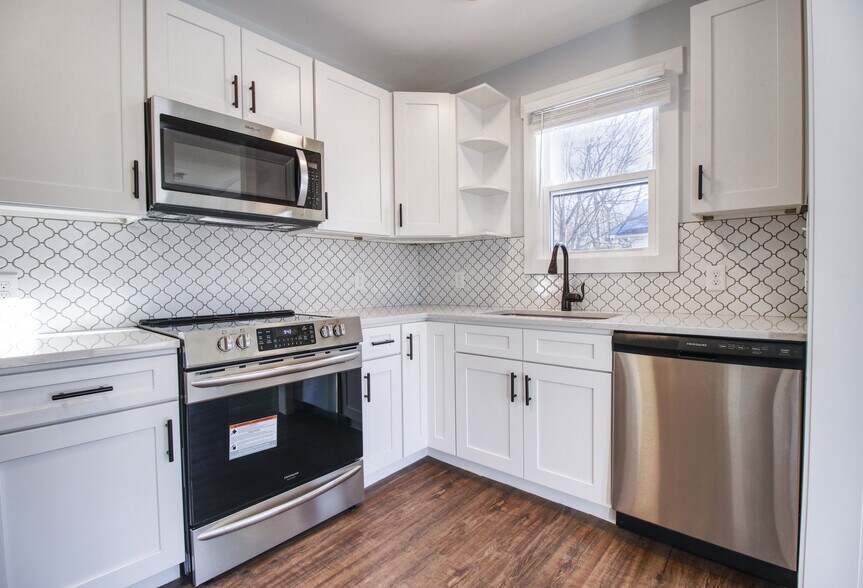 Building Photo - 515 flint st