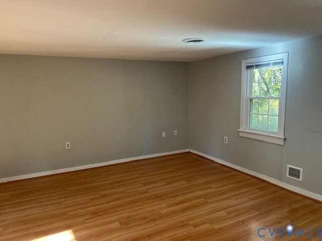 Building Photo - 7716 Patterson Ave