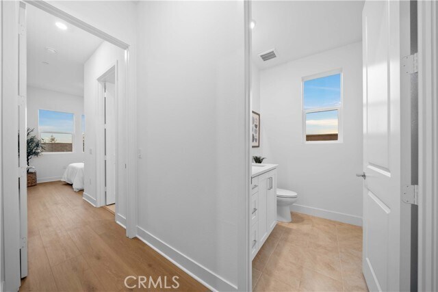 Building Photo - 580 Mulligan