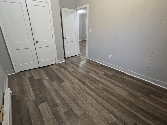 Building Photo - 101 Sibbie Ct