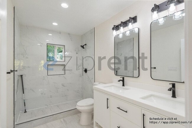 Building Photo - 14927 Jerries Dr
