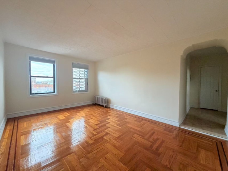 Building Photo - 3063 Buhre Ave