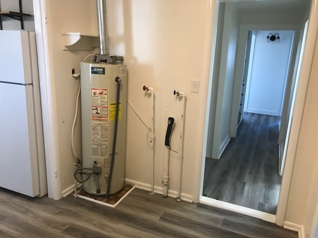 Building Photo - 133 W House