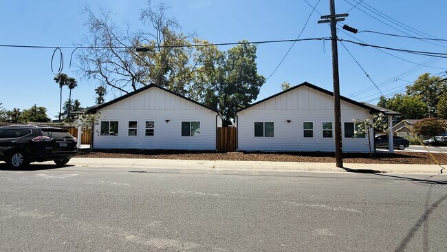 Building Photo - 4104 16th Ave