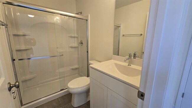 Building Photo - 431 Sunset Hollow Drive