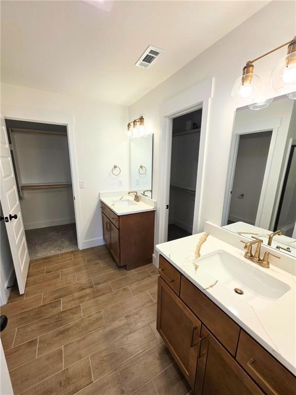 Building Photo - 251 Kristen Ln