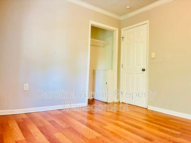 Building Photo - 5168 Crawford Rd