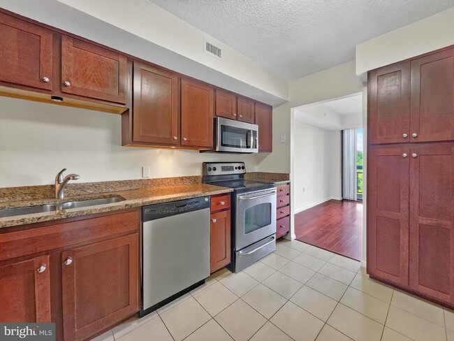Building Photo - 2230 George C Marshall Dr