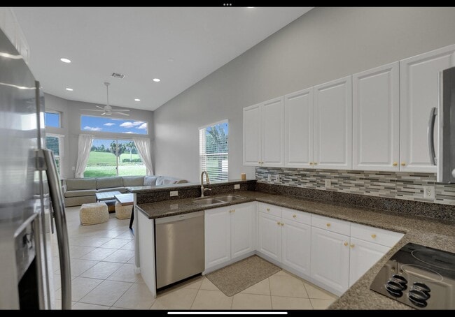 Building Photo - 7922 Monarch Ct