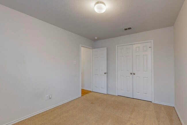 Building Photo - 11924 Castleford Way