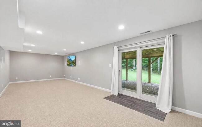 Building Photo - 16379 Covey Cir