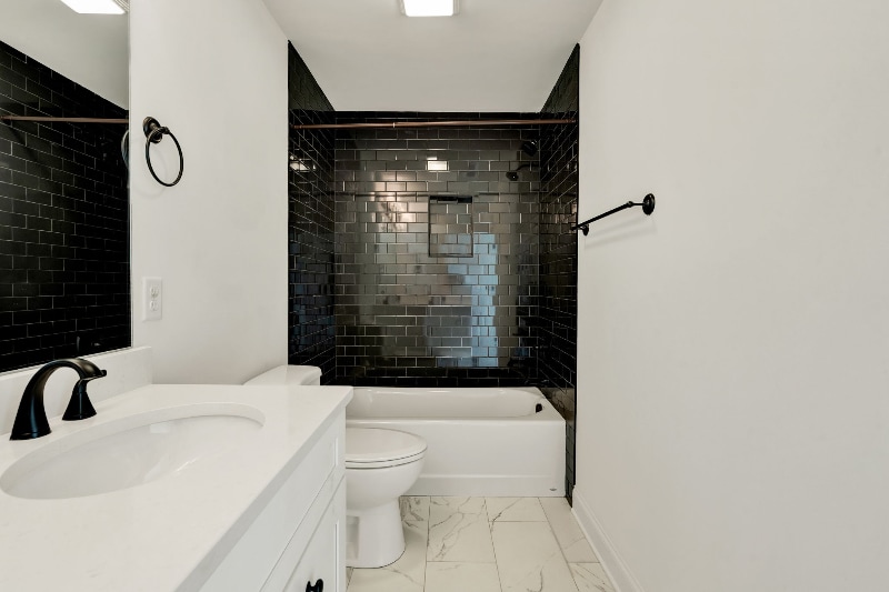 Building Photo - 385 Hungry Hollow Rd SE