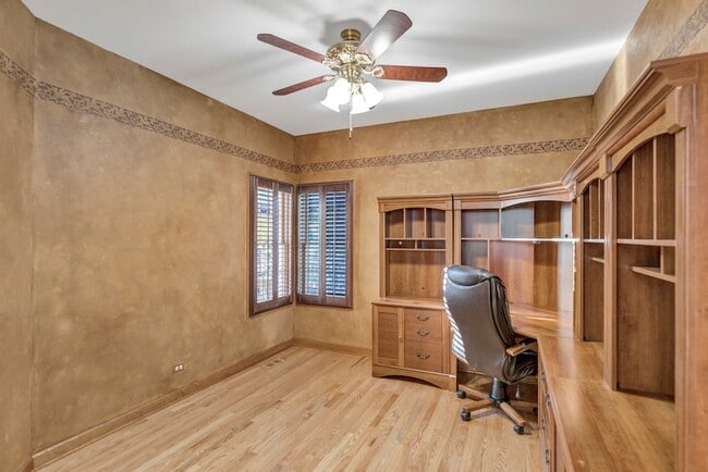 Building Photo - 4N550 School Rd