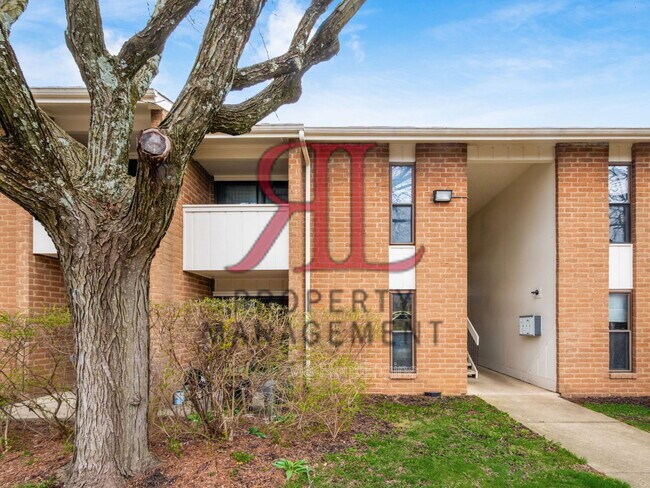 Building Photo - 155 N 17th St