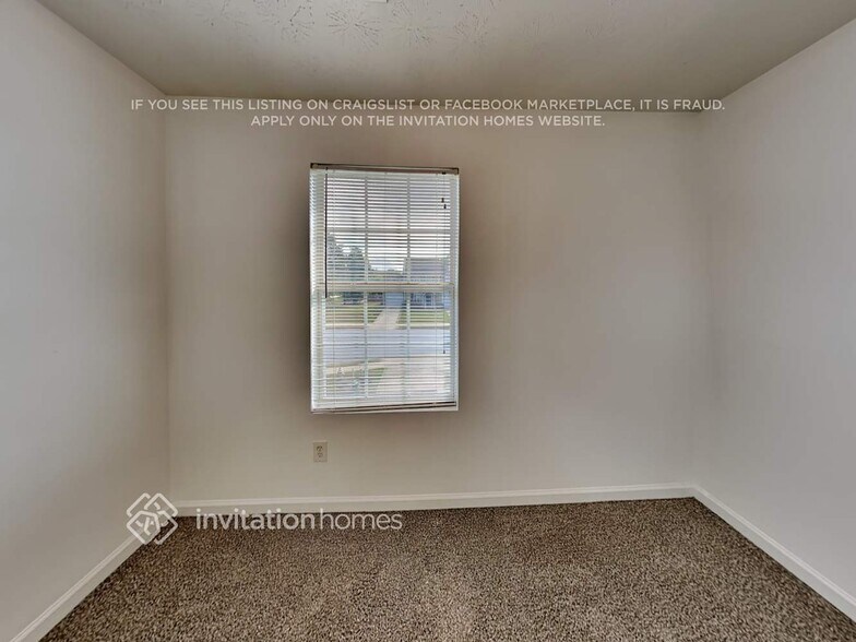 Building Photo - 385 Crestfield Cir