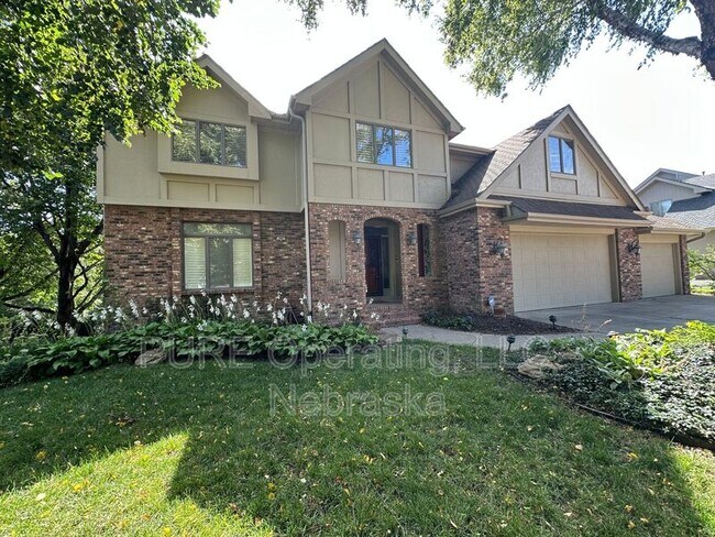 Building Photo - 3447 S 161st Cir