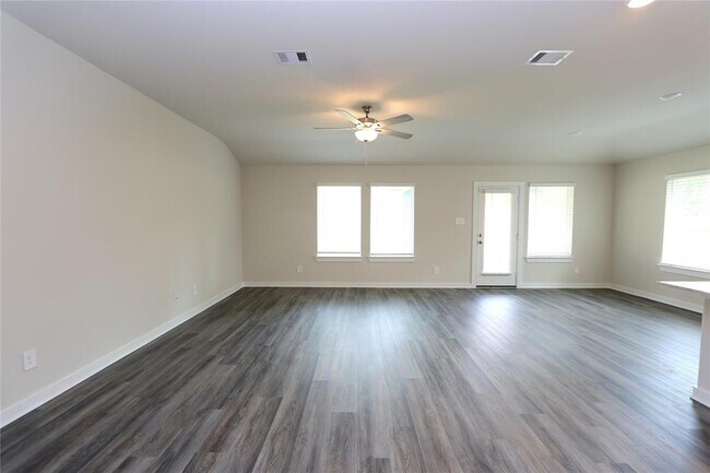 Building Photo - 1435 Waggoner Rnch Trl