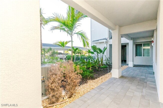 Building Photo - 5555 Double Eagle Cir