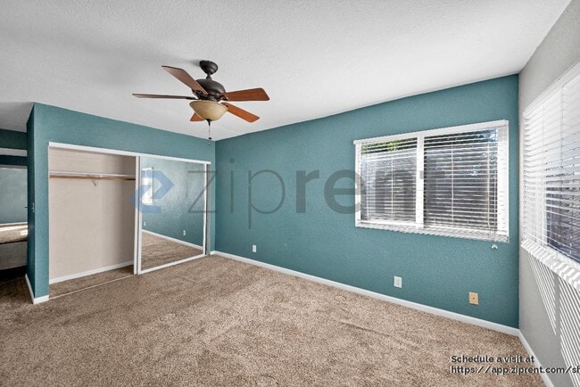 Building Photo - 43822 Palm Ave