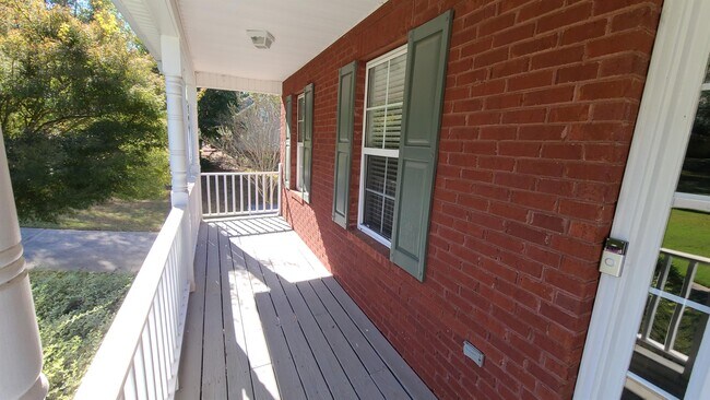 Building Photo - 70 Vinny's Terrace