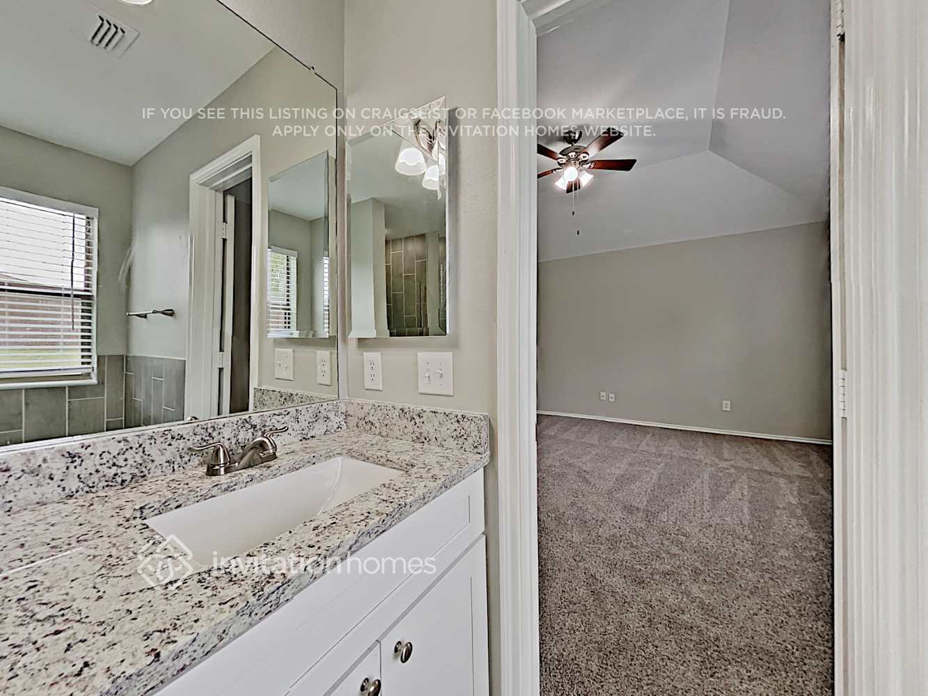 Building Photo - 8824 King Ranch Dr