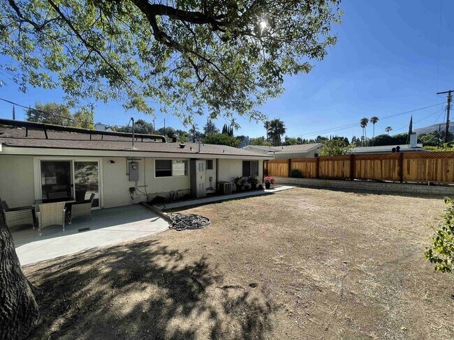 Building Photo - BEAUTIFULLY REMODELED GRANADA HILLS HOME!