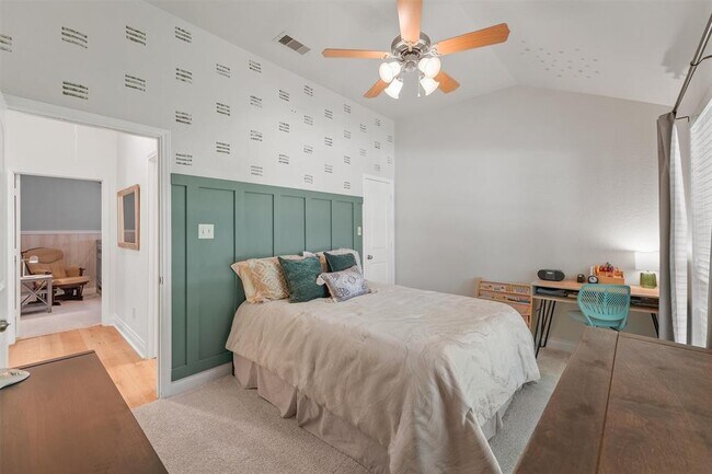 Building Photo - 28803 Crested Butte Dr
