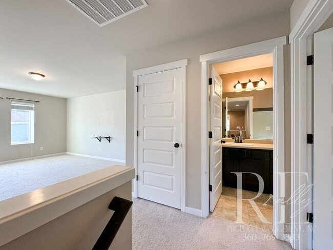 Building Photo - Charming 3-Bedroom Home in a Quiet Neighborhood!