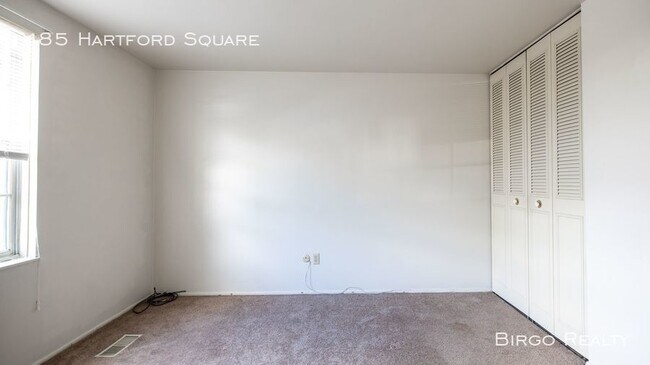 Building Photo - 485 Hartford Square
