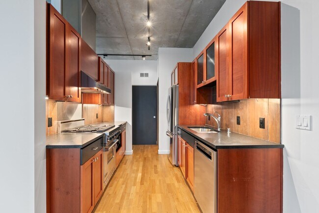 Building Photo - 1bd/1ba Seattle Condo