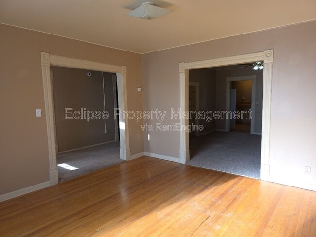 Building Photo - 721 3rd St