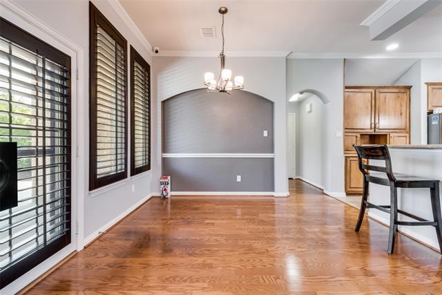 Building Photo - 2435 Waterside Dr