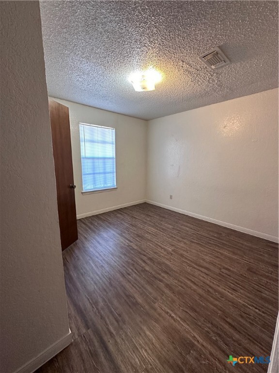 Building Photo - 507 Northern Dove Ln