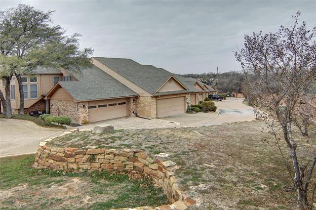 Building Photo - 2122 Clear Lake Rd